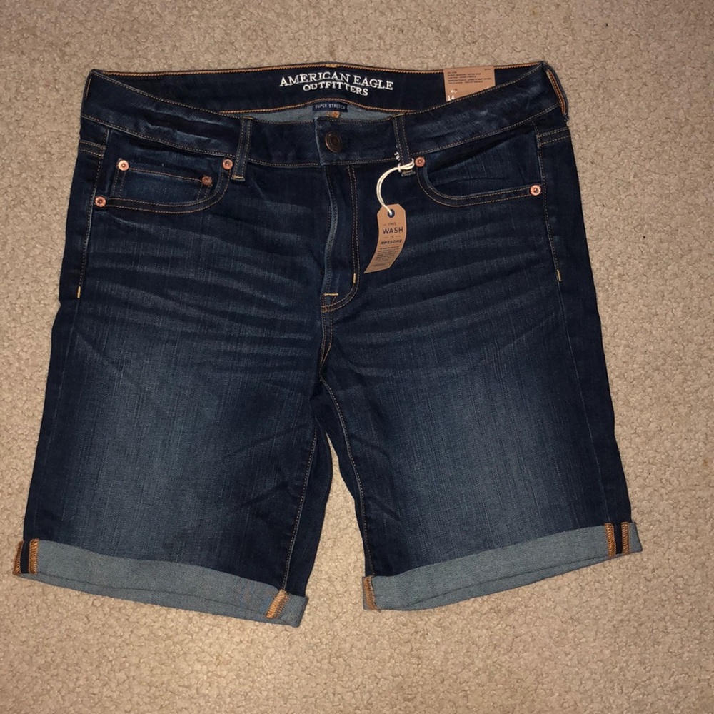 aeo bermuda shorts🌀
